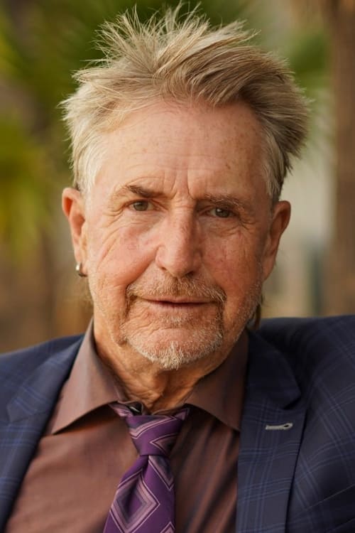 马丁·塞梅洛格头像