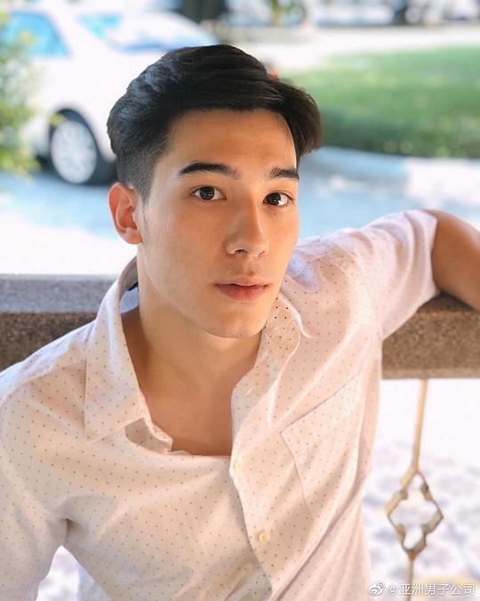 艾莱克斯·桑德尔·杜·马诺洛头像