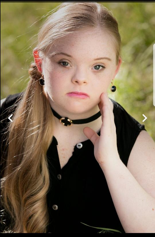 凯茜·蒙德亨克头像