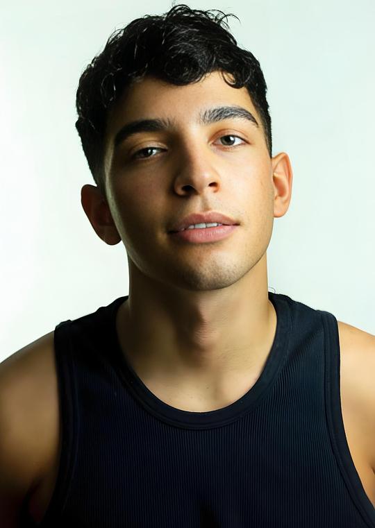 亚当·阿里头像