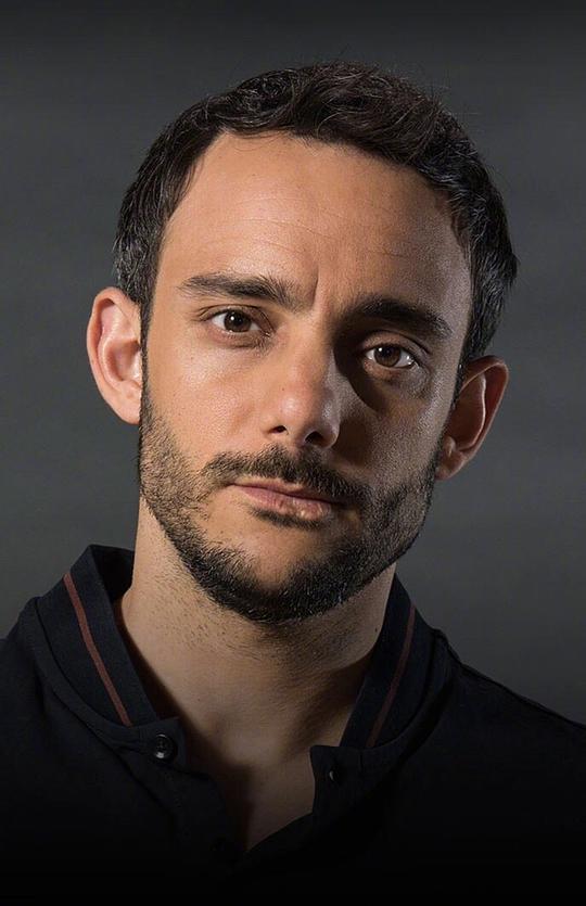 奥米德·阿布塔西头像