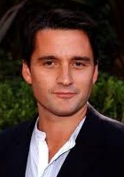 阿拉斯泰尔·麦肯齐头像