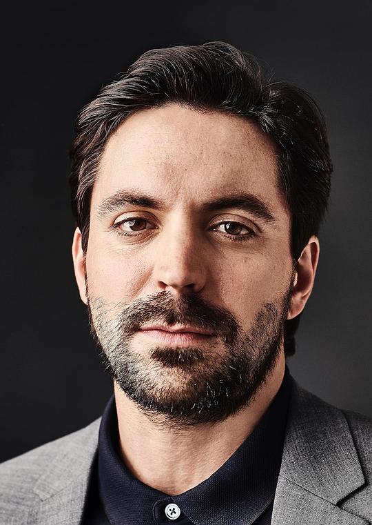 瑞斯·考罗头像