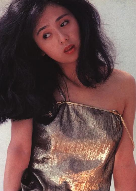 朝加真由美头像