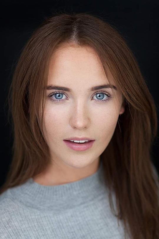 朱莉娅·布朗头像