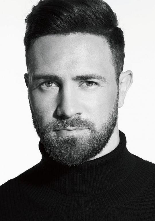 贾斯汀·约翰·哈维头像