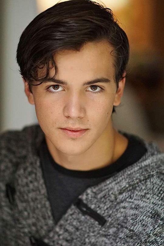 康纳·琼斯头像