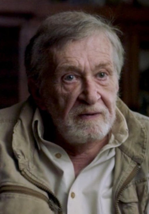 雷·康奈尔头像