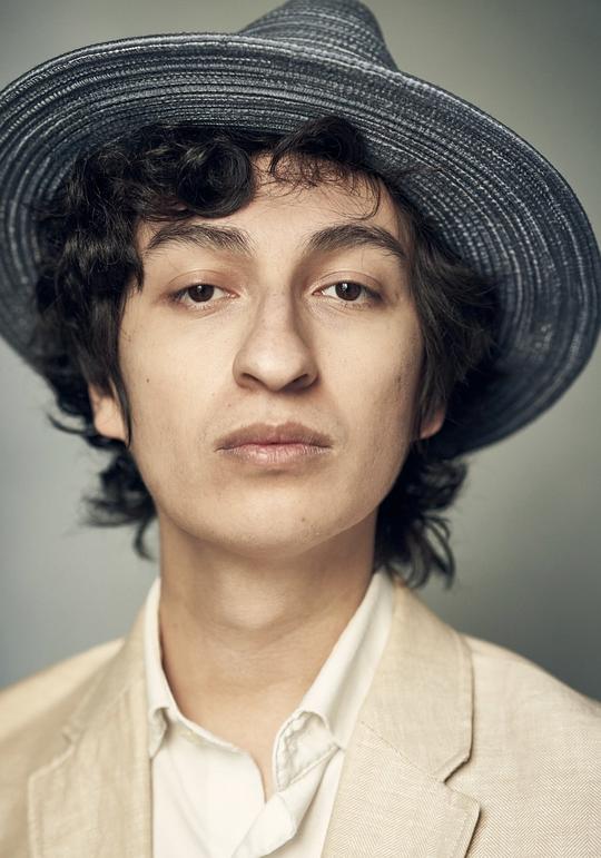 大卫·安德鲁·卡维洛头像