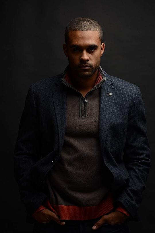 内森·维特头像