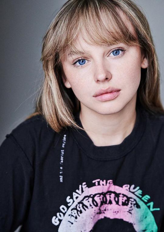 米娅·罗杰斯头像