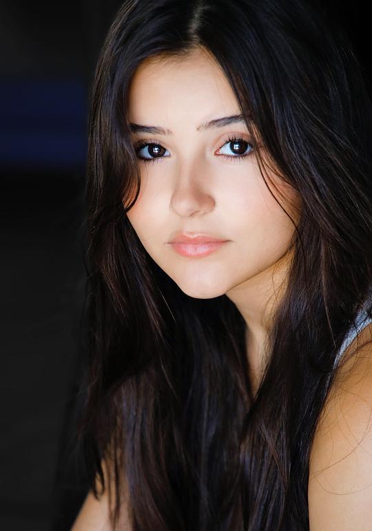 伊娃·阿里尔·宾德头像