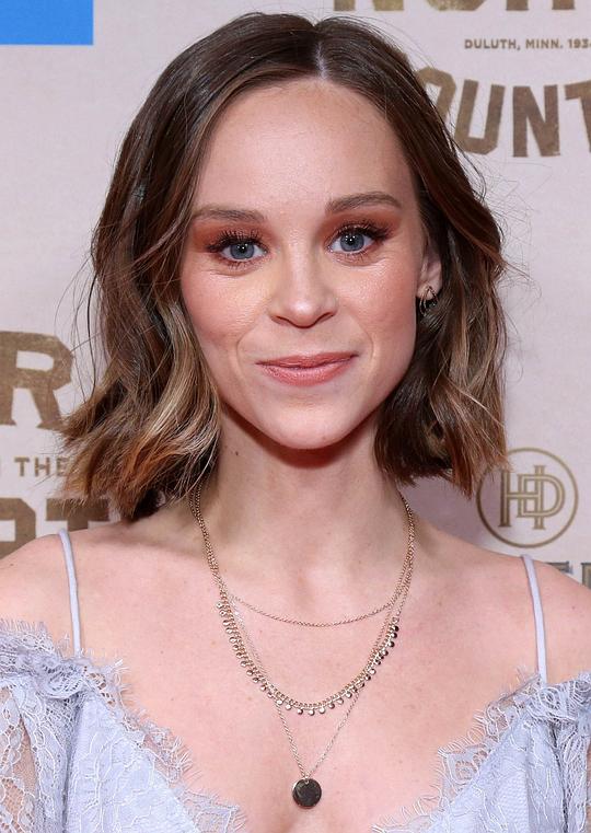 凯特琳·霍拉安头像