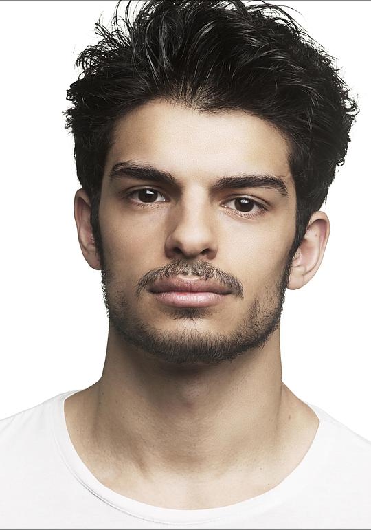 伊桑·卡伊头像