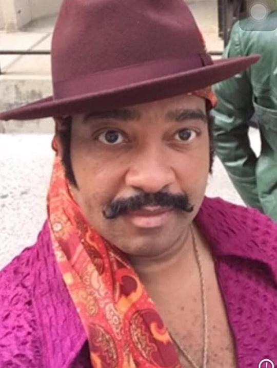 丹尼斯·法尼头像