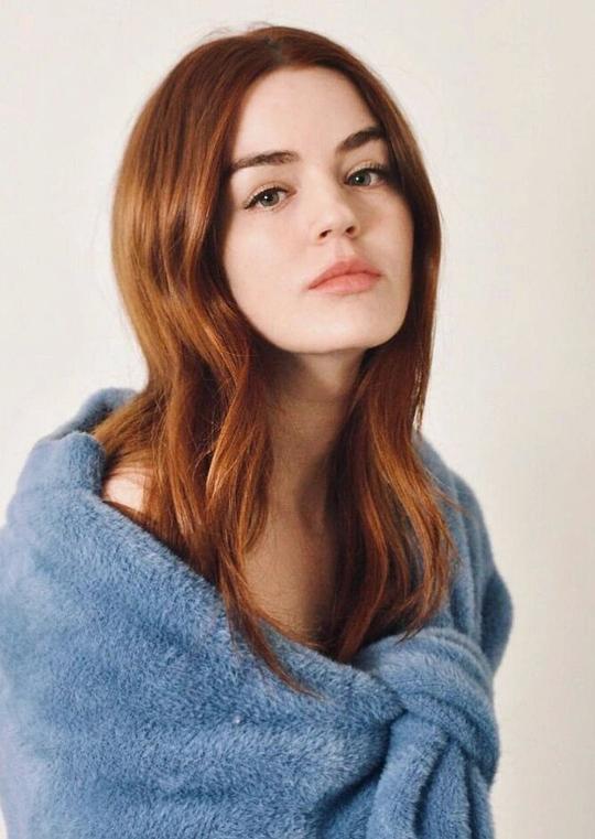 达纳·梅兰妮头像