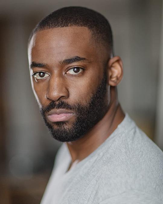 阿什利·托马斯头像