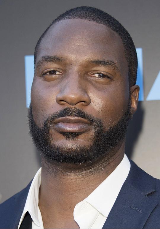 艾米·伊库瓦克头像