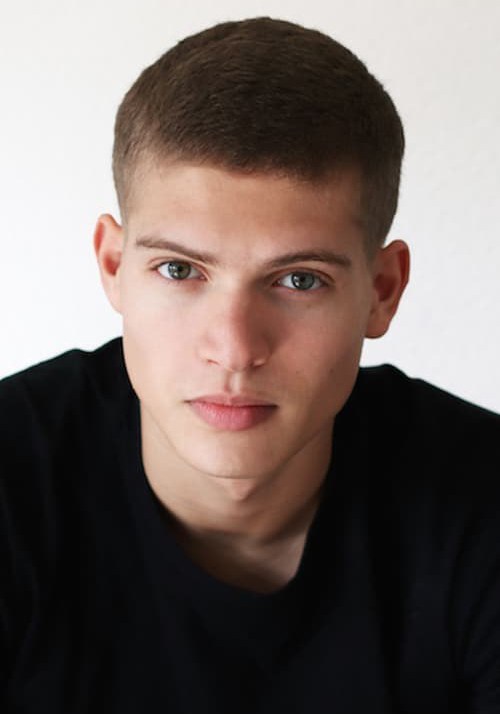 乔沙·斯特拉多夫斯基头像