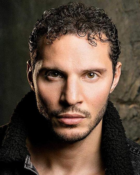 克里斯托弗·埃万格罗头像