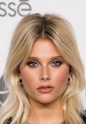 瓦伦蒂娜·泽内雷头像