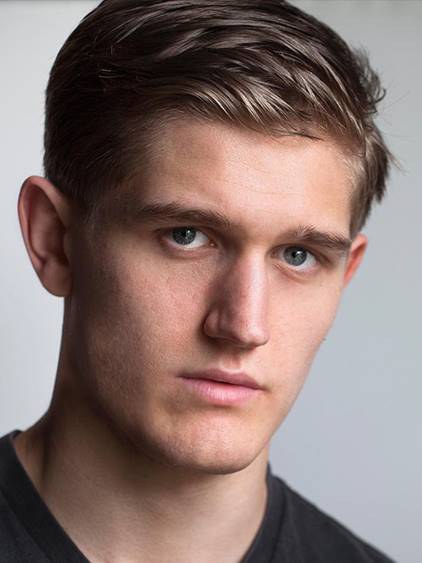 亚当·赫吉尔头像