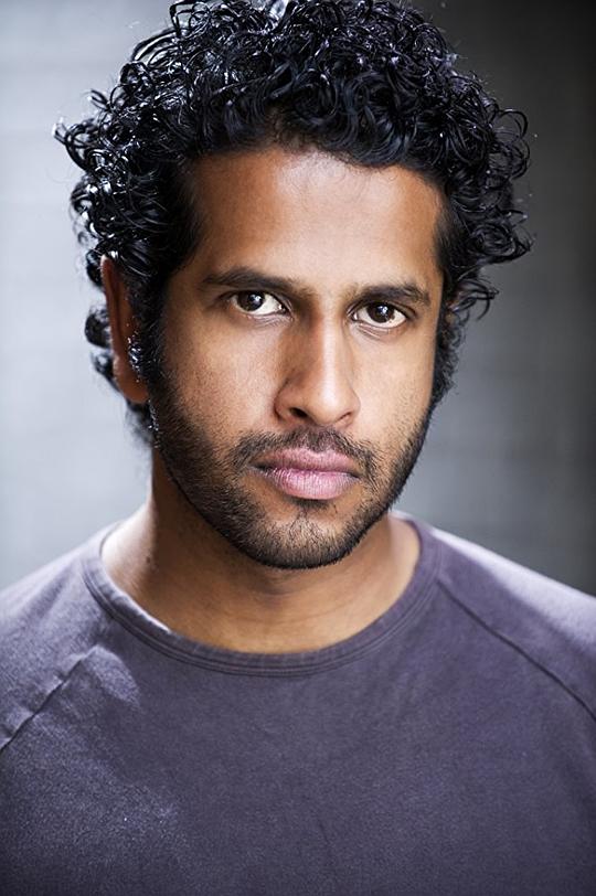 普拉萨纳·瓦纳拉佳头像