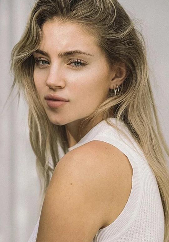 黛西·杰利头像