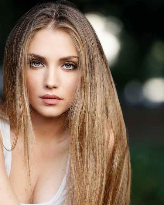 费德里卡·卢卡费里头像