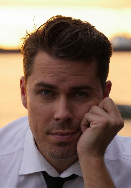 贾斯汀·斯通头像