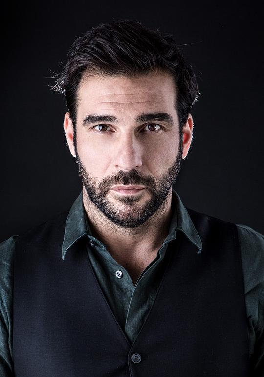 爱德华多·莱奥头像