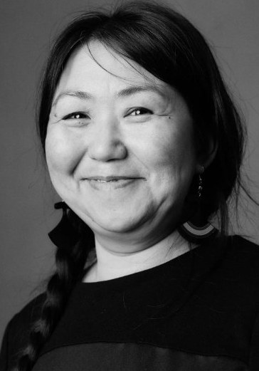 露西·图卢加鲁克头像