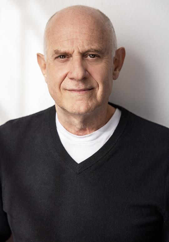 迈克尔·萨克特头像