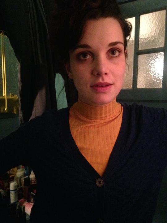 卡米莉·拉瑟福德头像