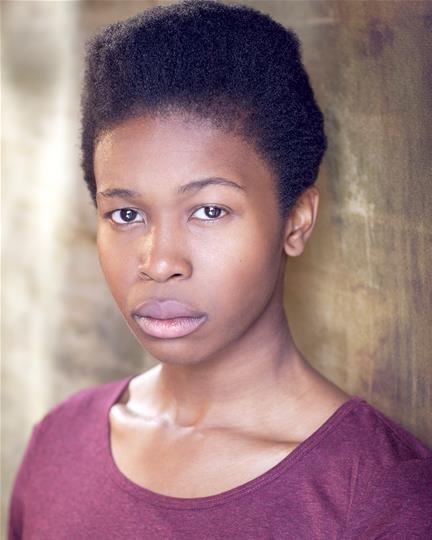 格洛里亚·奥比安约头像