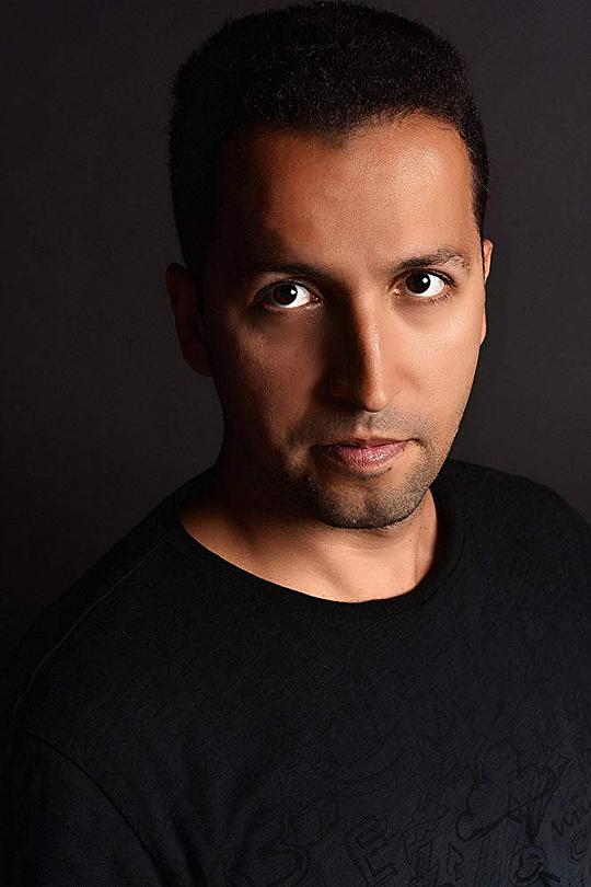 拉普洛斯·卡伦福佐斯头像