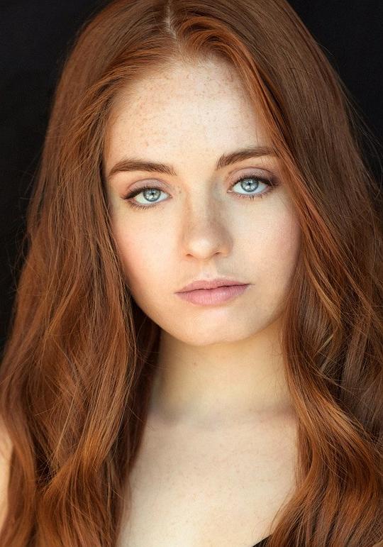 布伦娜·卢埃林头像