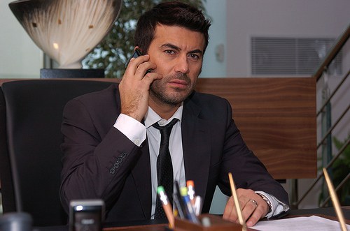 奥古兹.贾拉里头像