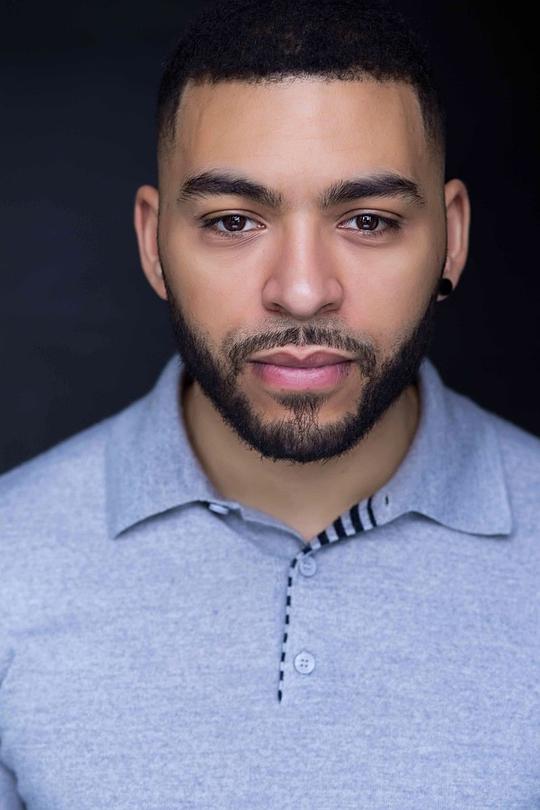 诺厄·马克斯韦尔·克拉克头像