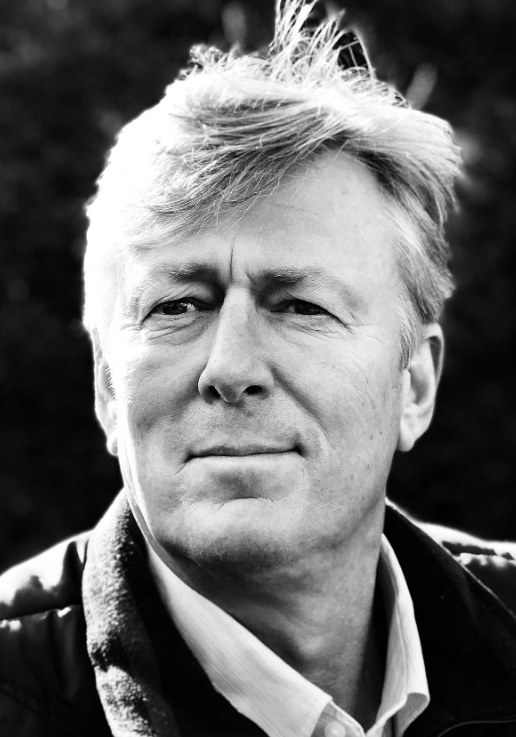 迈克尔·斯万头像