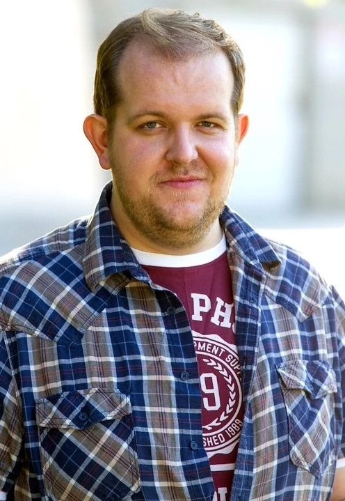 多米尼克·伯吉斯头像