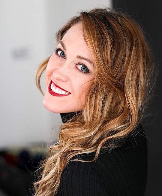 阿什莉·希尔头像