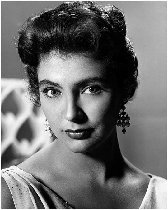 埃尔莎·卡德纳斯头像