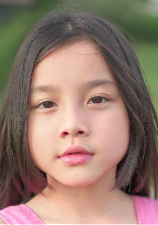 吉塔帕特·朋格茹娅头像