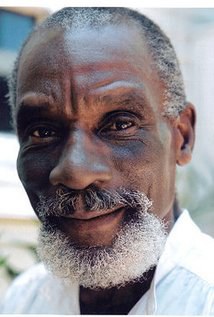 康拉德·罗伯茨头像