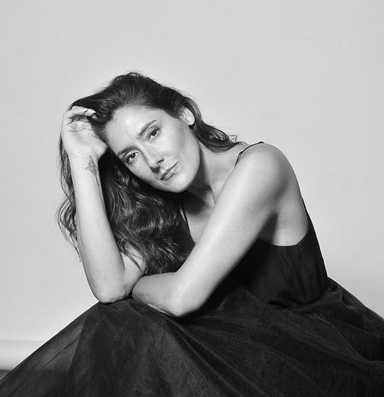 艾丽莎·科波拉头像