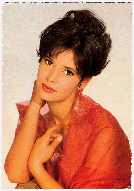 玛丽-若斯·纳特头像