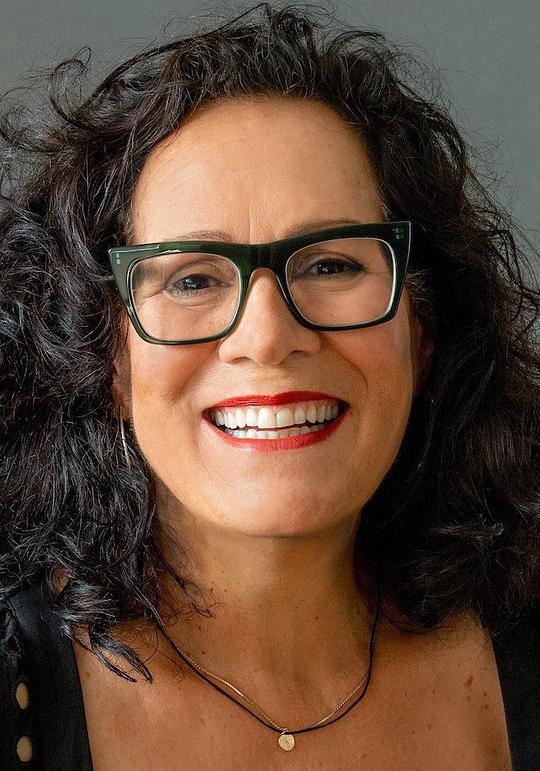 伊西斯·马森登头像