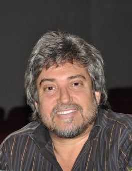 格雷格·P·罗素头像