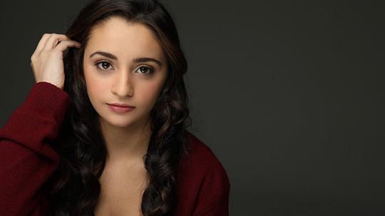 赛琳娜·库雷希头像